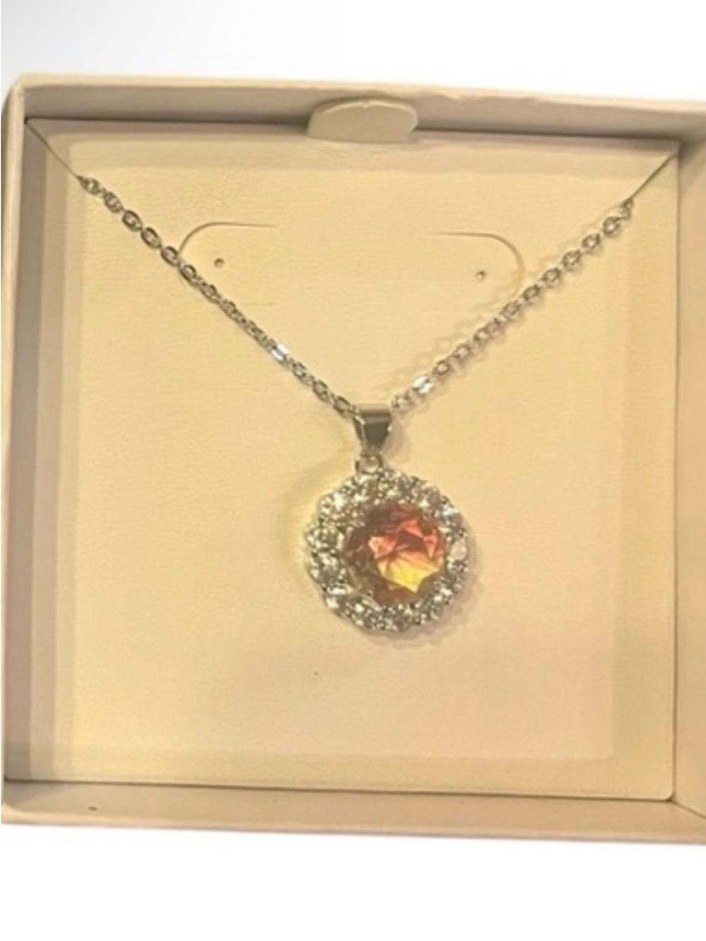 NIB RING BOMB PARTY Ombré Watermelon & White Topaz Necklace - Picture 10 of 12